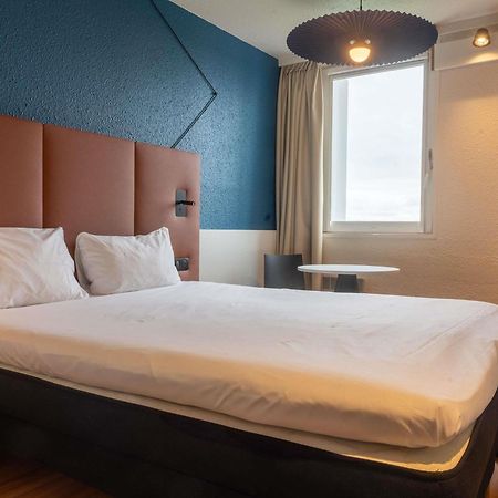Ibis Lyon Est Bron Hotel Exterior photo